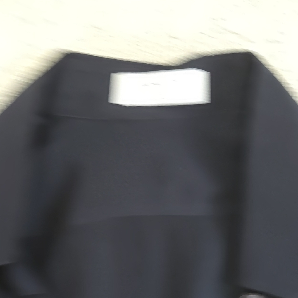 Elegant Black Dress Shirt - Picture 3 of 4